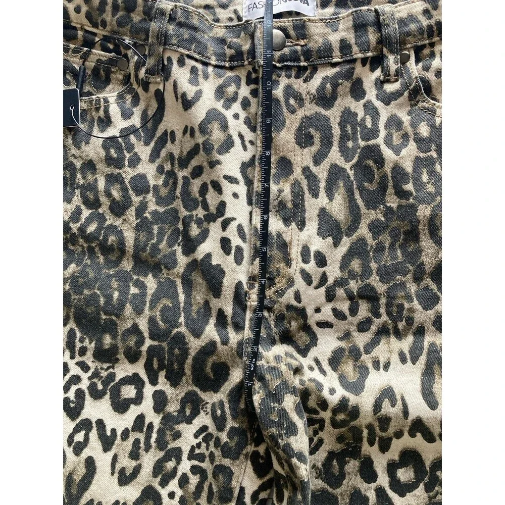 Fashion Nova Women’s Junior Size 15 Long Leopard Jeans Flared NWT. New With Tags - Picture 12 of 16